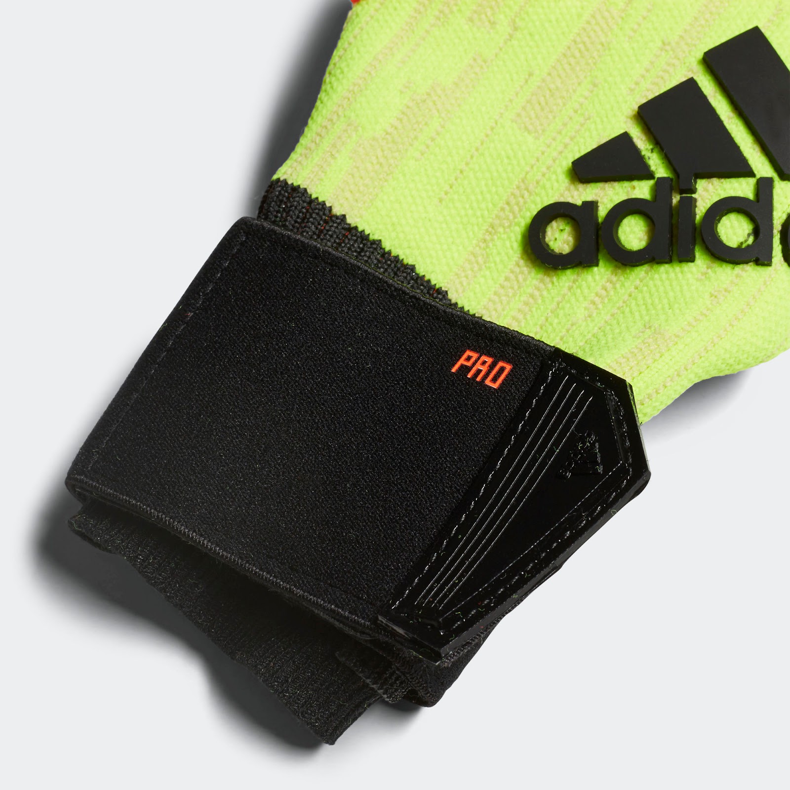 Adidas predator pro utility black sales